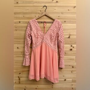 Tularosa Sz Small Pink Long Sleeve Lace Cocktail Party Low Back Mini Dress